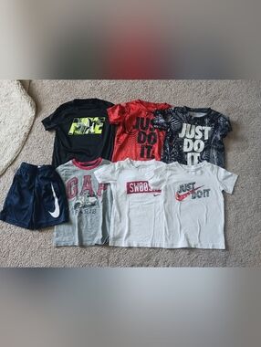 NIKE & Gap 7 Piece Bundle